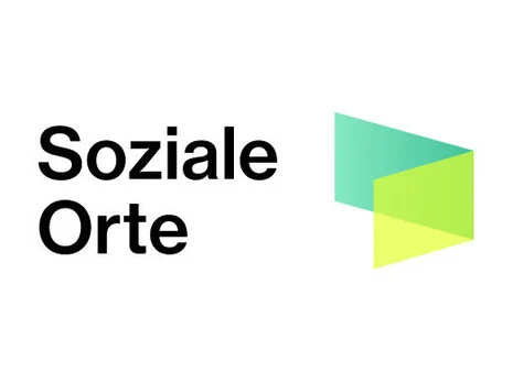 Logo Soziale Orte. Geometrisches Symbol in Türkis- und Gelbtönen neben Schriftzug.